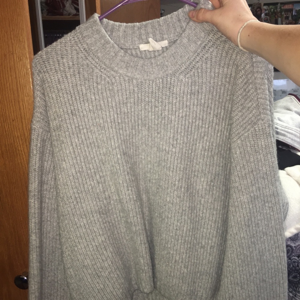 grey sweater
